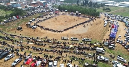 KEMALPAŞA’DA 3. BOĞA GÜREŞİ FESTİVALİ HEYECANI
