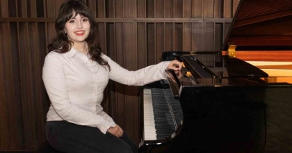 GENÇ PİYANİSTİN ’ÜSTÜN’ BAŞARISI