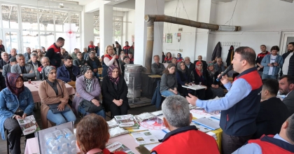 ACIPAYAMLI ÜRETİCİLERE BİN 290 ADET TUZAK DAĞITILDI