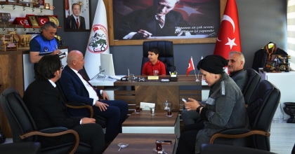 BABADAĞ’DA BAŞKANLIK KOLTUĞU MUHAMMET’E EMANET