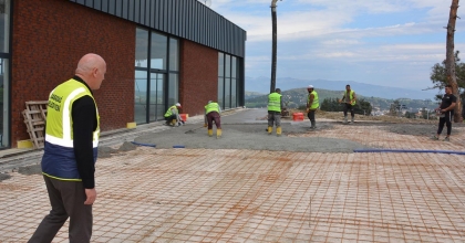 BABADAĞ’DA SOSYAL TESİSLER YÜKSELİYOR