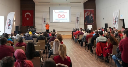 DENİZLİ'DE ENGELSİZ YÜREKLER MASALLARLA BULUŞTU