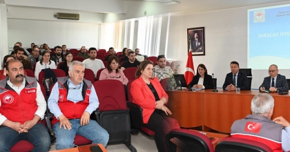 DENİZLİ’DE GIDA İHRACATI İÇİN KRİTİK TOPLANTI