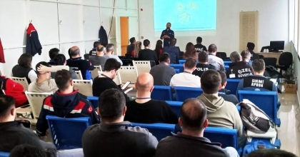 HAVALİMANINDA TAHLİYE TATBİKATI