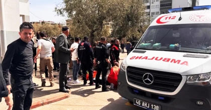 KAHRAMANMARAŞ OKUL SALDIRISINDA SALDIRGAN BIÇAKLA DURDURULMUŞ