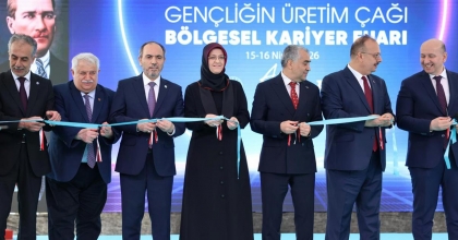 PAÜ REKTÖRÜ GÜNGÖR, EGEKAF’26 AÇILIŞINA KATILDI