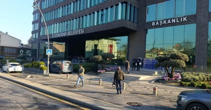 ÜSKÜDAR BELEDİYESİ RÜŞVET OPERASYONUNDA 9 TUTUKLAMA