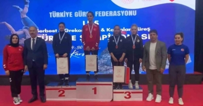 KÖYCEĞİZLİ GÜREŞÇİ ÇOMAK TÜRKİYE ÜÇÜNCÜSÜ OLDU
