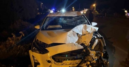 TİRE’DE OTOMOBİL İLE ÇARPIŞAN MOTOSİKLETİN SÜRÜCÜSÜ HAYATINI KAYBETTİ
