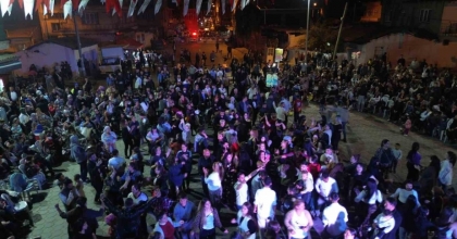 İNCİRLİOVA’DA VATANDAŞLAR HIDIRELLEZ’İ KUTLADI

