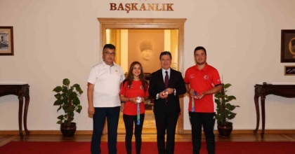 MUĞLALI MİLLİ OKÇULARDAN 2 ALTIN, 1 GÜMÜŞ MADALYA