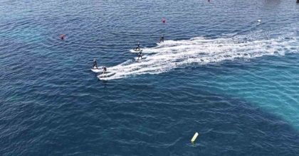 BODRUM’DA SU ÜSTÜNDE ADRENALİN FIRTINASI