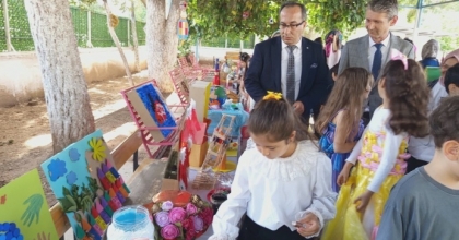 MİNİKLERDEN GERİ DÖNÜŞÜM FARKINDALIĞI
