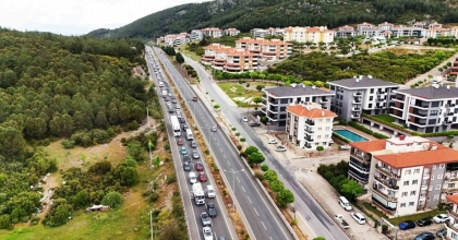 BAYRAM TATİLİNİN ADRESİ MUĞLA: OTELLER DOLU, YOLLAR KİLİT