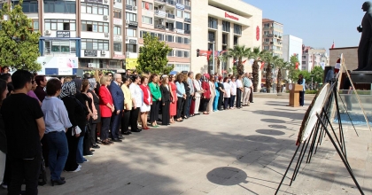 HEMŞİRELER HAFTASI’NDA ATATÜRK ANITI’NA ÇELENK SUNULDU