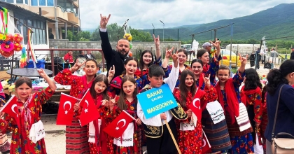 ZAFER PARTİLİ AKMAN BALKANLARDA HIDIRELLEZ COŞKUSUNA KATILDI