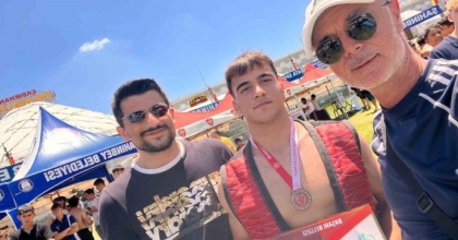 AYDINLI GÜREŞÇİ TÜRKİYE ÜÇÜNCÜSÜ OLDU