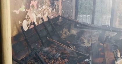 DALAMAN’DA EV YANGINI

