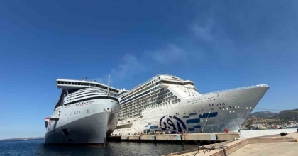 BODRUM’A AYNI GÜNDE 2 DEV KRUVAZİYER, 4 BİN 625 YOLCU GELDİ
