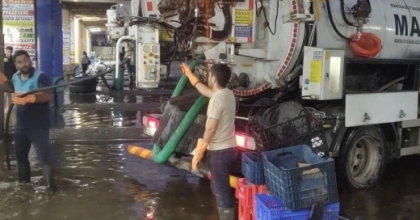 MANİSA BÜYÜKŞEHİR BELEDİYESİ’NDEN SALİHLİ’DEKİ SEL MAĞDURLARINA DESTEK