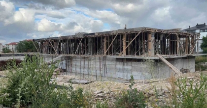 KÜTAHYA’DA 3 İŞÇİNİN ÖLDÜĞÜ İNŞAAT FACİASINDA 3 KİŞİ TUTUKLANDI