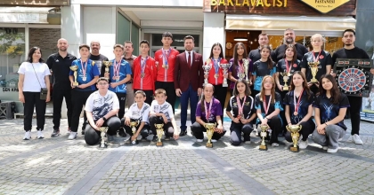 BAŞKAN TATIK’TAN ŞAMPİYON SPORCULARA TEBRİK