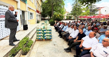 ÇAMELİ’DE SİLAJLIK MISIR TOHUMU ÜRETİCİLERLE BULUŞTU