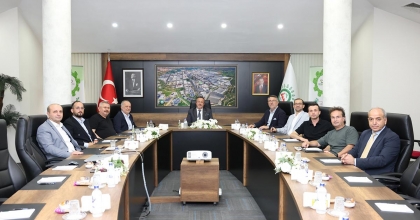 ÇARDAK OSB’DEN DENİZLİ OSB YÖNETİMİNE TEBRİK ZİYARETİ