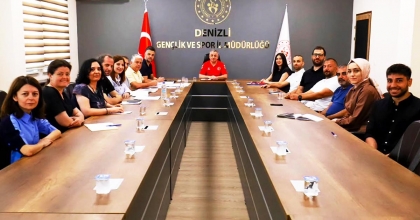 DENİZLİ GENÇLİK VE SPOR İL MÜDÜRLÜĞÜNDE FAALİYET DEĞERLENDİRME TOPLANTISI