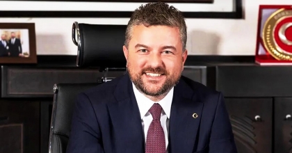 İZMİR BUCA BELEDİYE BAŞKANI GÖRKEM DUMAN GÖZALTINA ALINDI