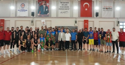 MASTER CUP +35’TE ŞAMPİYON EFENDİLER OLDU