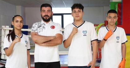 MERKEZEFENDİLİ BOKSÖRLER TÜRKİYE ŞAMPİYONASI YOLCUSU