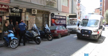 AİLESİ ÖLDÜ SANDI, YAŞLI KADIN HASTANEDEN ÇIKTI
