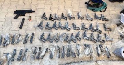 KÜTAHYA’DA SİLAH KAÇAKÇILIĞI OPERASYONUNDA YAKALANAN 5 ZANLI TUTUKLANDI
