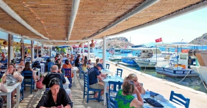 BODRUM BELEDİYESİ’NİN KAFELERİ YAZIN BULUŞMA NOKTASI OLDU
