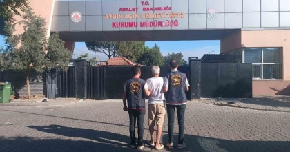 BİLİŞİM YOLUYLA HIRSIZLIKTAN ARANIYORDU, YAKALANDI
