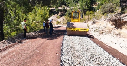 ÇAMELİ BELEDİYESİ ASFALT SEZONUNU KOLAK’TA BAŞLATTI