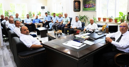 ÇAMELİ'DE İHTİYAÇLAR MUHTARLARLA DEĞERLENDİRİLDİ