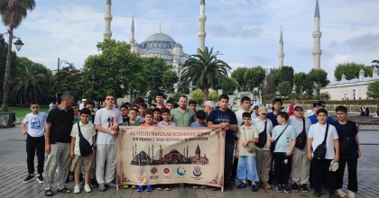 EĞİTİMLERİNİ TAMAMLAYAN HAFIZLAR ECDADIN İZİNDE TARİHİ YOLCULUK YAPTI