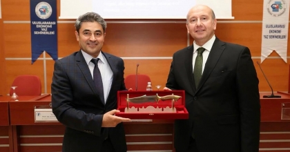PAÜ'DE BİLİMSEL ARAŞTIRMA ETİĞİ KONUŞULDU
