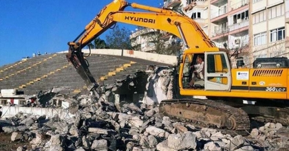 BİNA YIKIM İŞİ YAPTIRILACAK