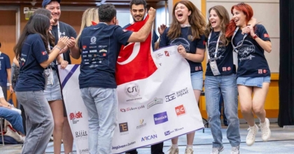 GELİŞTİRDİKLERİ DEPREME DAYANIKLI YAPI PROJESİ DÜNYA BİRİNCİSİ OLDU

