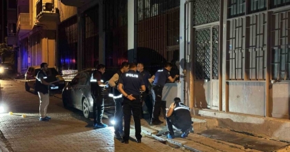UŞAK’TA BIÇAKLI VE POMPALI TÜFEKLİ KAVGA: 1 AĞIR YARALI
