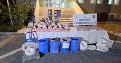 AYDIN’DA ZEHİR TACİRLERİNE DARBE: 100 MİLYON TL’LİK UYUŞTURUCU ELE GEÇİRİLDİ