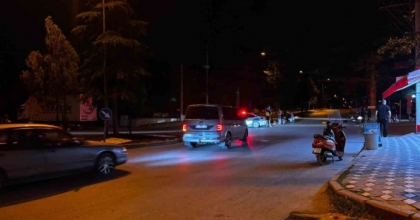 TAVŞANLI’DA İKİ MOTOSİKLET ÇARPIŞTI: 2 YARALI
