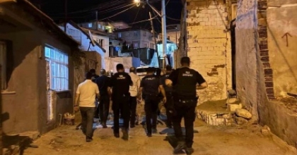 İZMİR’DE ’GÜVERCİN’ KAVGASI: 3’Ü ÇOCUK, 13 YARALI