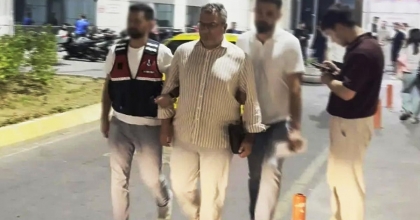 CEM KÜÇÜK TUTUKLANDI 