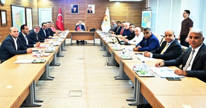 DENİZLİ'DE DEMİR YOLU LOJİSTİĞİ MASAYA YATIRILDI