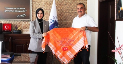 KAYMAKAMA SARI POŞİLİ DAVET
