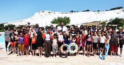 YÜZLERCE ANNE VE ÇOCUK KOCAÇUKUR’DA BULUŞTU